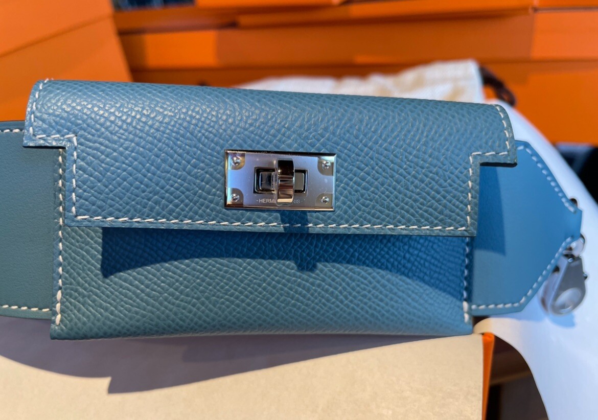 上品に変身♪【HERMES】Kelly pocket ショルダーストラップ Hermes Kelly Pocket Bag Strap 50mm In Bleu Jean/New Bleu