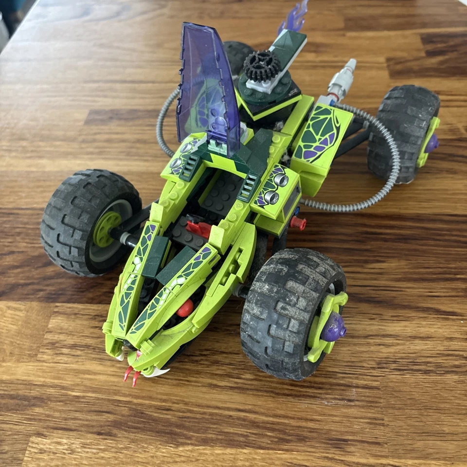 LEGO Ninjago 9445 Fangpyre Truck Ambush, photo 1 of 4