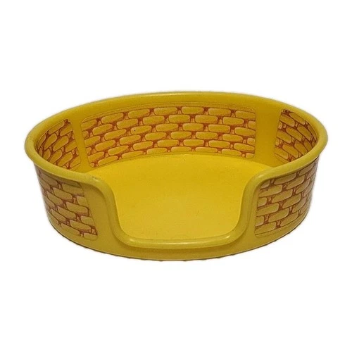 Vtg 1982 Barbie Fluff Cat Pet Bed Cuddly Kitten Yellow #5524 - 2299 Accessory