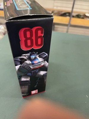 Hasbro Transformers Studio Series 86-01 Deluxe Autobot Jazz Action
