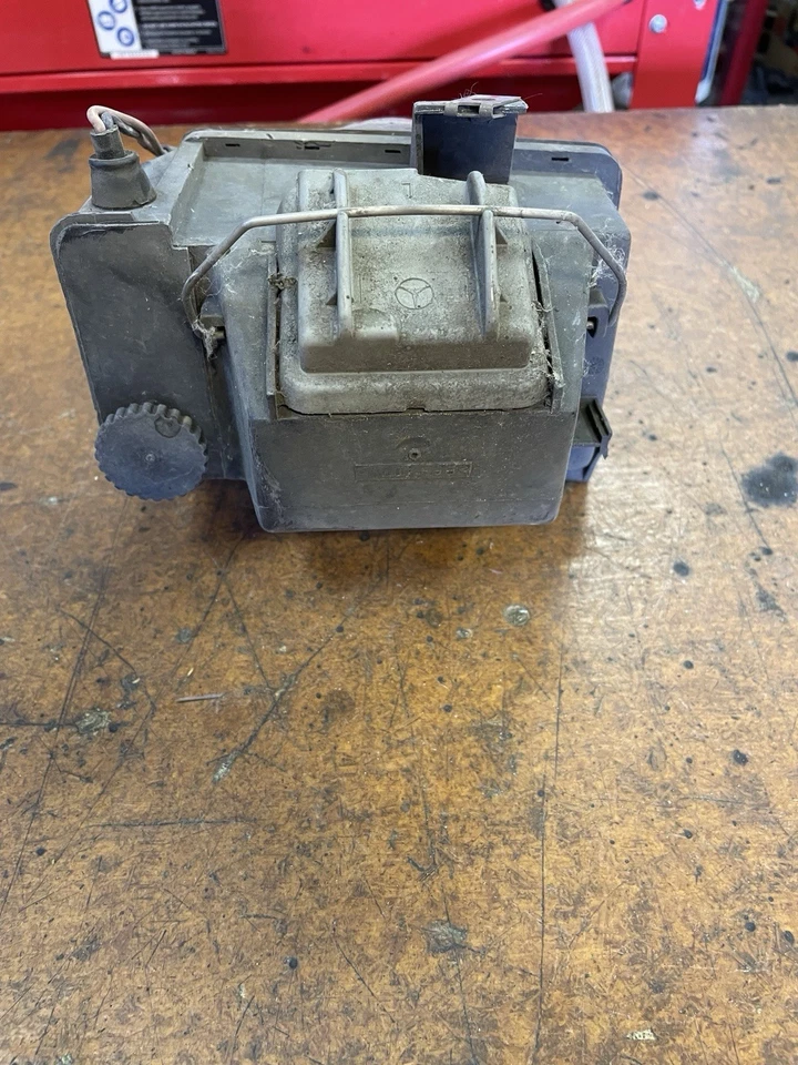 97-03 Mercedes W208 CLK430 CLK55 AMG передний водитель противотуманные фары 2088200456 - Изображение 3 из 4