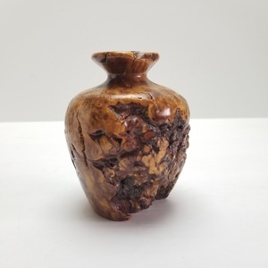 Burlwood-Vase-Bernie-Korbly-Woodworks-Miranda-California-Petite-Art-Object