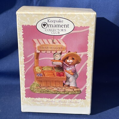 1997 RETIRED Hallmark Collector's Club Farmer's Market Peter Rabbit Box blt11m1