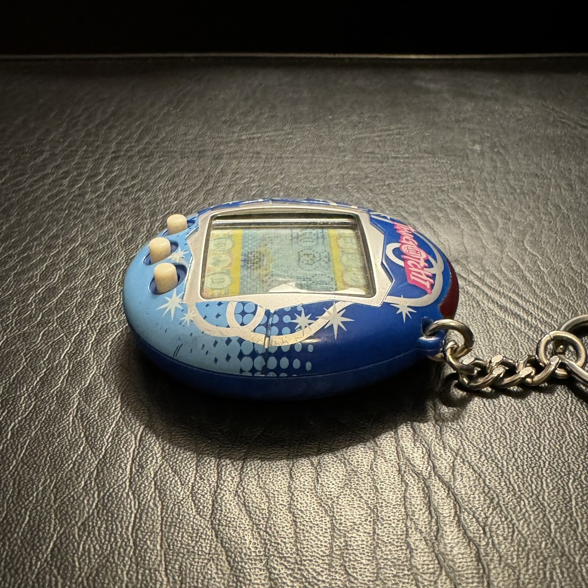RARE Tamagotchi Connection Music Star V6 - Idol Dream RARE Tamagotchi Connection Music Star V6 - Idol Dream