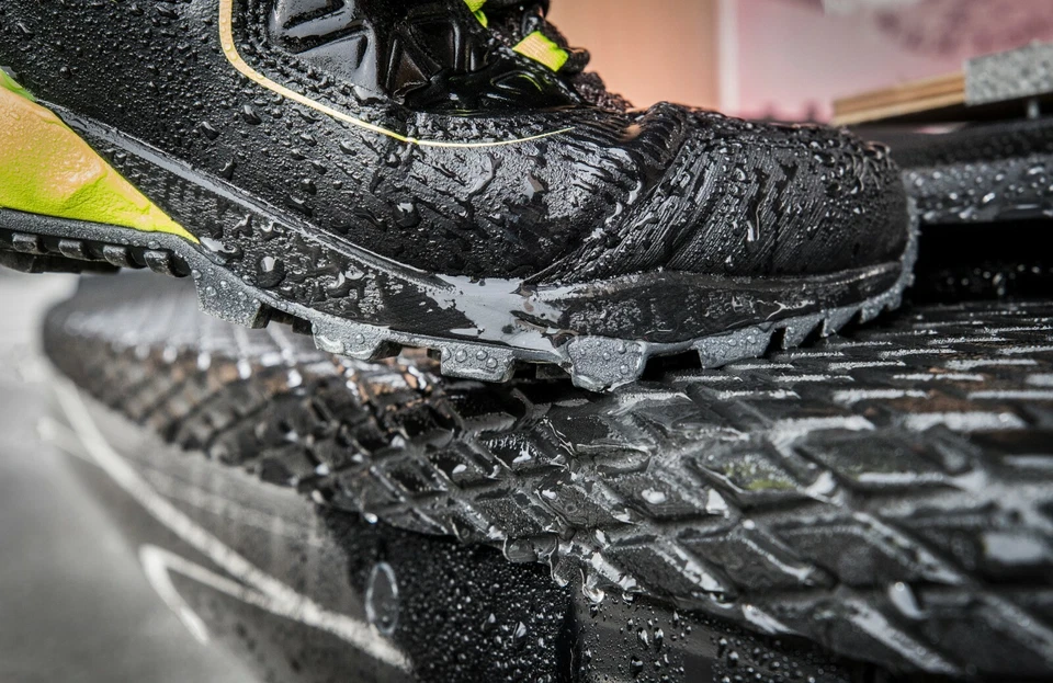 RENAULT TRAFIC ' 15 - ' 25 ЗАДНИЙ БАМПЕР ПРОТЕКТОР "ПО КРАЮ" - Изображение 4 из 4