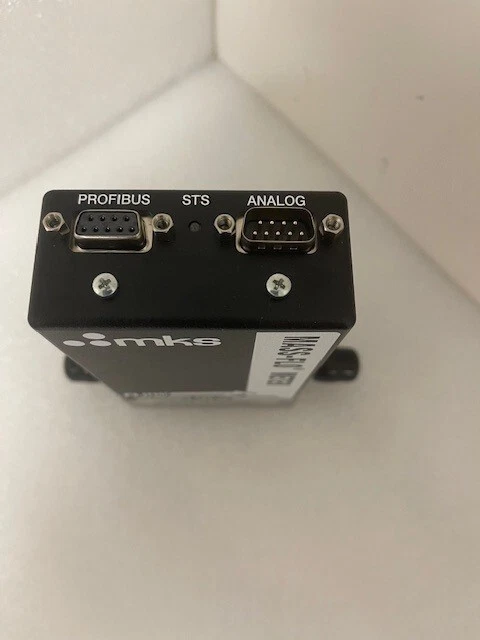 MKS MASS-FLO METER 179B01312CR34M con registro de calibración Foto 3 de 4