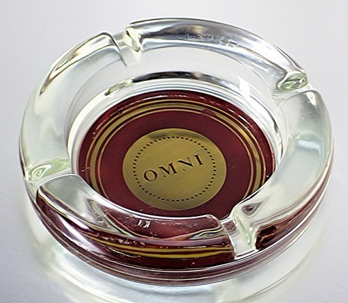 OMNI GLASS ASHTRAY - Picture 5 of 8