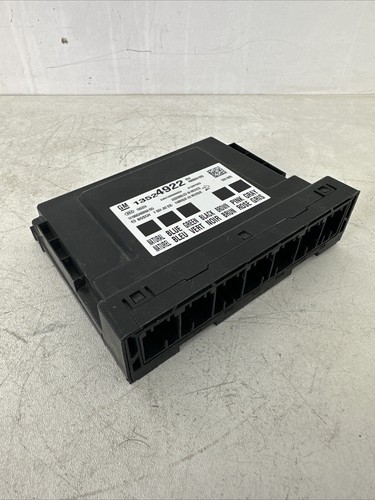 CHEVROLET TRAVERSE BODY CONTROL MODULE COMPUTER BCM UNIT OEM 2018 - 2019 OEM - Picture 2 of 9