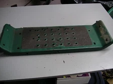 MTD yard machine LH  running board foot rest 177706 (1996) 