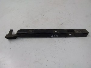 BMW 1 Coupe E82 Stoßstangenhalter vorne links 7118159 2.00 Diesel 2010 30978008