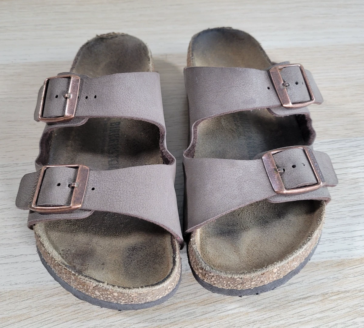 Birkenstock Kids Light Gray Double Buckle Slides Birkenstock Arizona Essentials EVA Sandal in Gray Taupe main image 2
