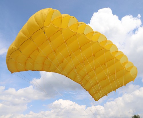 Cricket 145 sq ft skydiving parachute reserve canopy - YELLOW - 7 cell - MINT