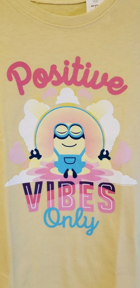 NUEVA Camiseta Old Navy Niñas 2T 3T 4T Manga Corta MINIONS Camiseta AMARILLA #16721 Foto 2 de 3