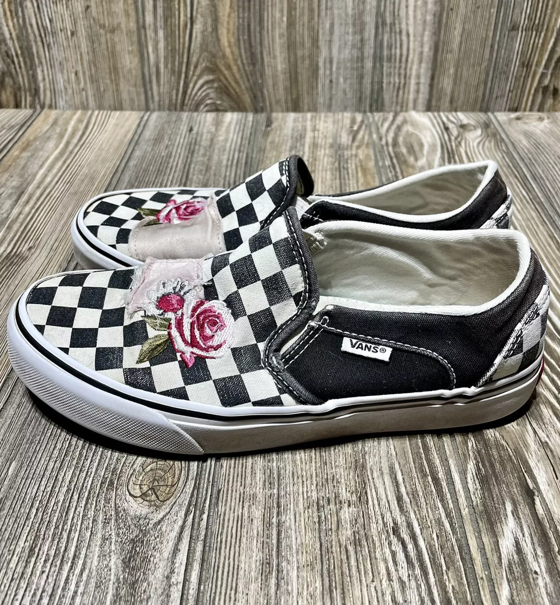 Checkered flower shop vans