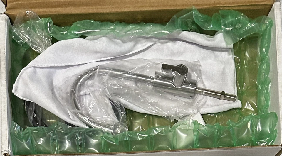 KWC 25.441.110.127 Luna E Bar Grifo Flujo Agua Fría ACERO INOXIDABLE ¡Nuevo En Caja! Foto 3 de 4