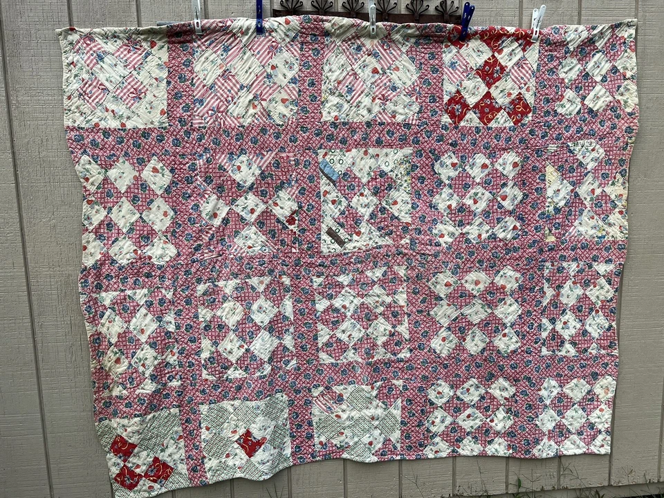 Edredón de granja de la década de 1920 9 parches variación rosa con saco de harina impreso trasero 60 x 76" Foto 4 de 4