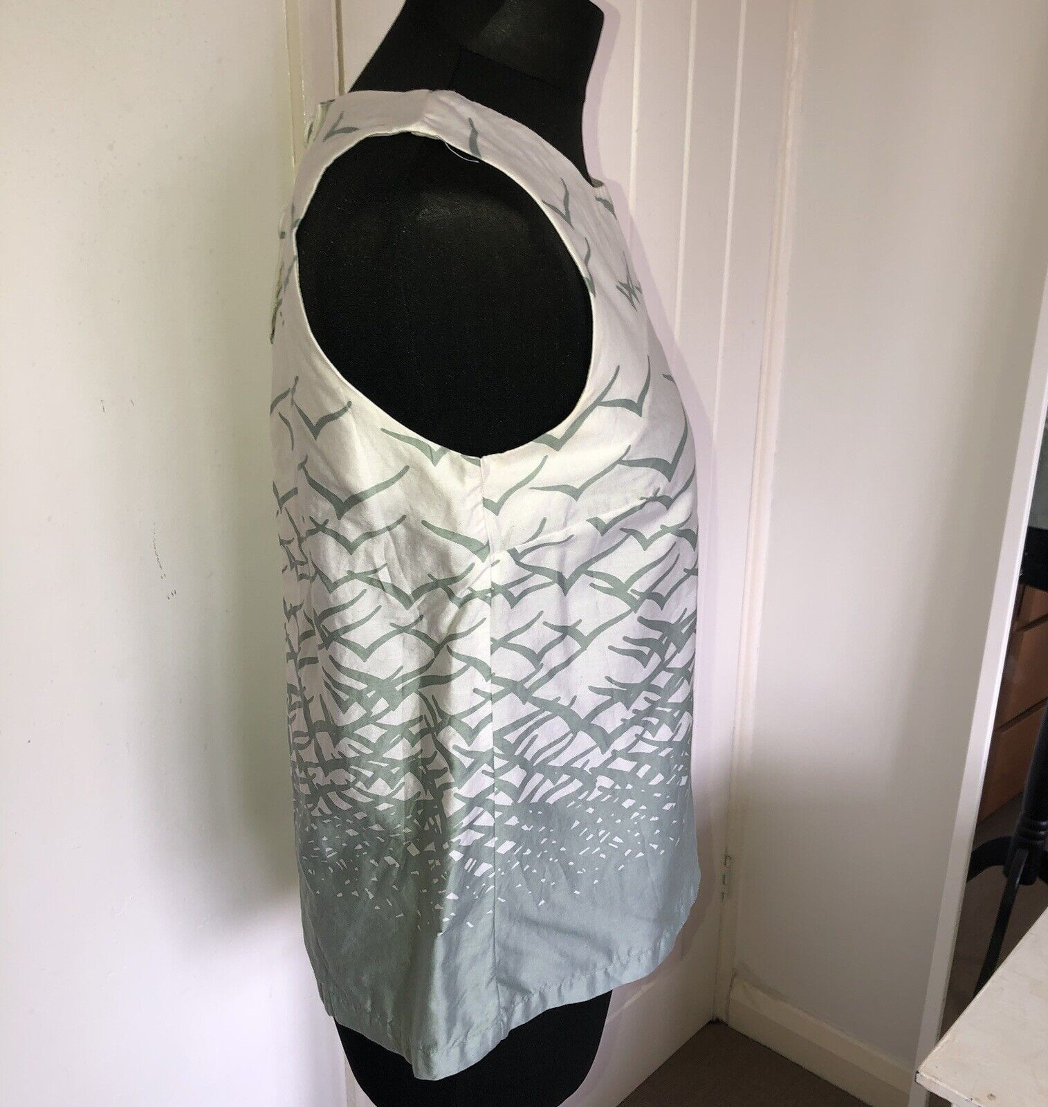 Topshop Cream Bird Print Split Back Sleeveless Co… - image 8