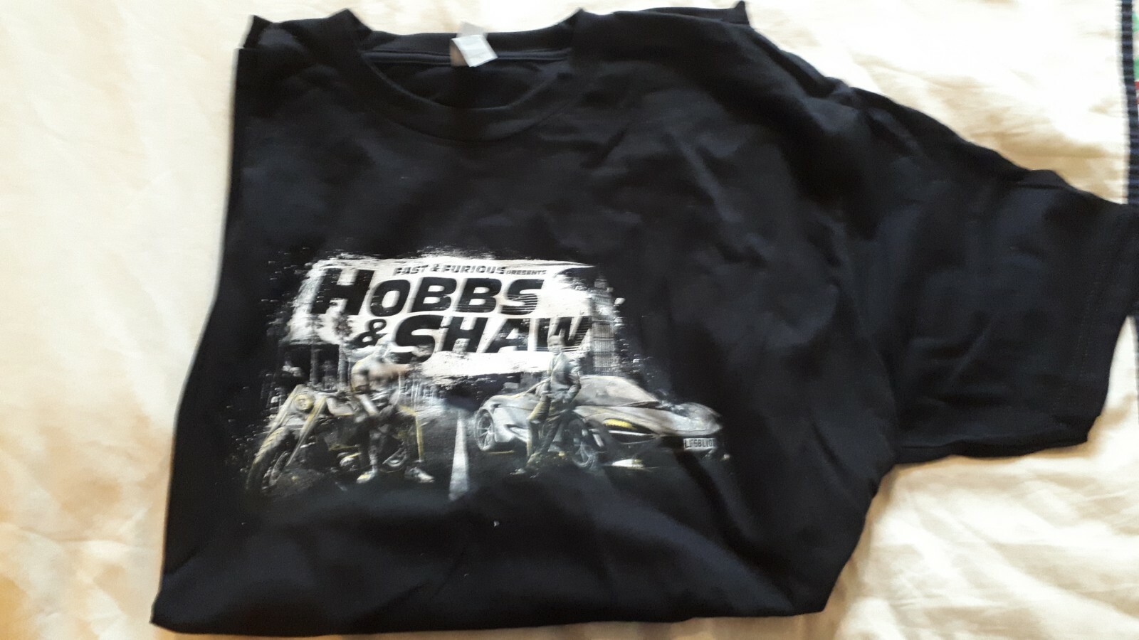 Fast & Furious presents Hobbs & Shaw promo T-Shirt (VERY RARE - S)