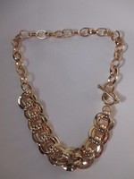 Banana Republic Glamour Double Link Crystal Toggle Necklace $39.99 Banana Republic Glamour Double Link Crystal Toggle Necklace $39.99