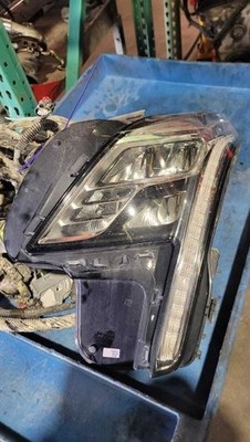Driver Headlight With Automatic High Beam Intellibeam Fits 17-18 CT6 936376