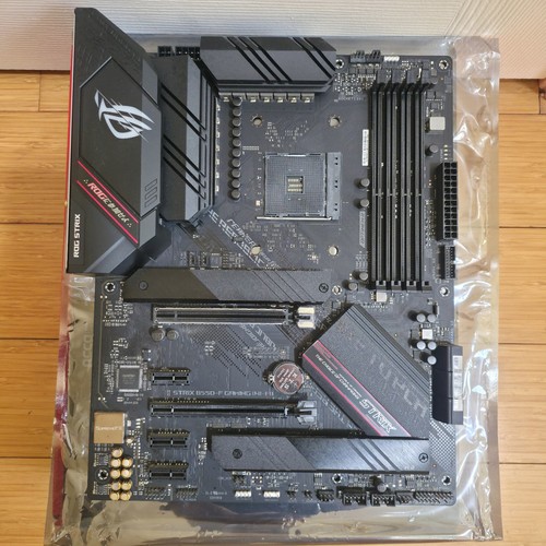 ASUS ROG Strix B550-F Gaming WiFi II AM4 ATX AMD Ryzen Motherboard