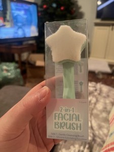 Star 2-in-1 Facial Brush