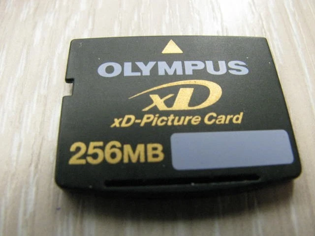 🔰 Olympus  xD Picture Card  256MB Camera Memory Card  (Fits Olympus & Fujifilm) - Image 2 of 3