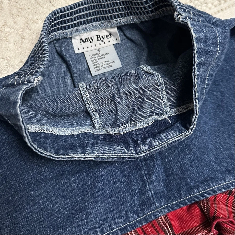 Mini-saia infantil vintage tamanho 5 Amy Byer jeans flanela com cadarço anos 90 - Imagem 4 de 4