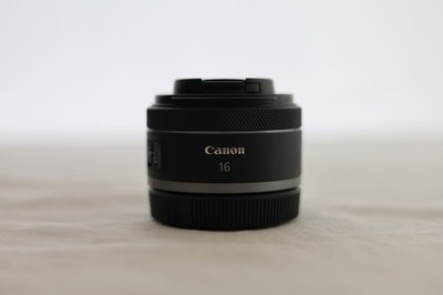 Canon RF 16mm f/2.8 STM Ultra Wide Lens | Full Frame | Excellent Condition