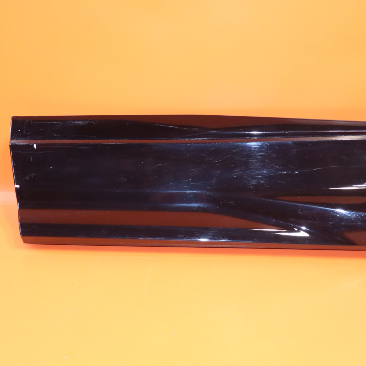 LAMBORGHINI URUS DOOR LOWER MOLDING LEFT REAR 2019-2022 2023 2024 4ML853969 OEM