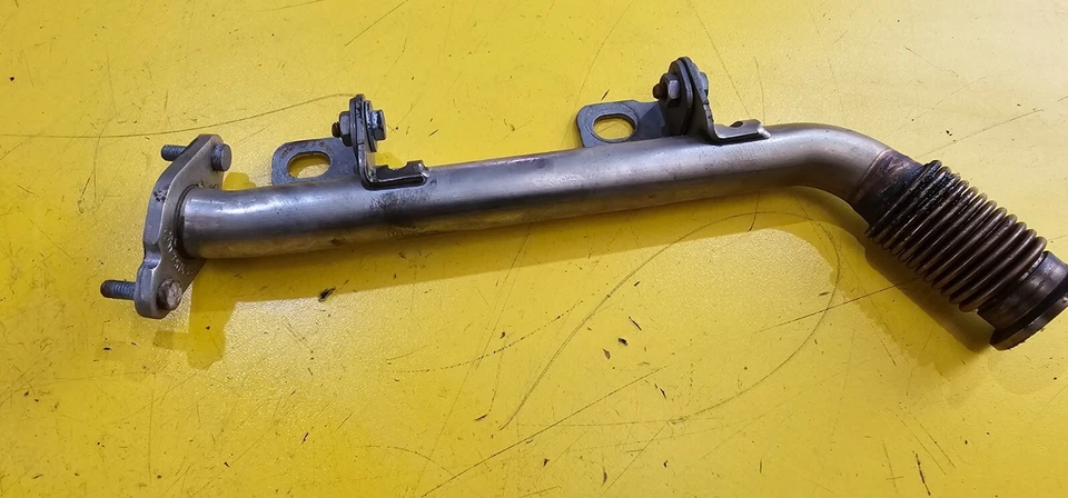 BMW SERIE 5 E60 525i 530i N53B30A MOTOR GASOLINA TUBO EGR 7574953 Foto 4 de 4