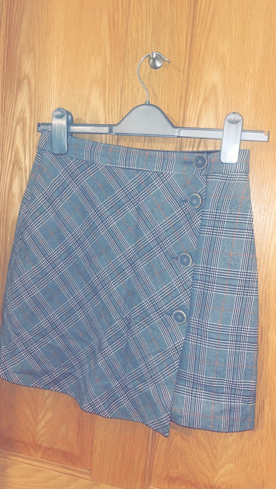 Picture 1 of 4
