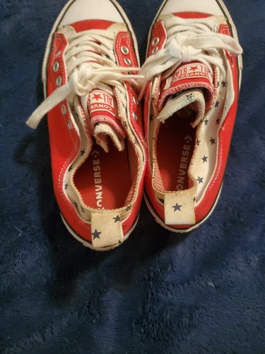 CONVERSE Chuck Taylor ALL STAR Red Low Stars Sneakers , Size 5 EC - Picture 5 of 8