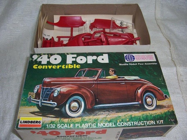 1 32 scale plastic model cars