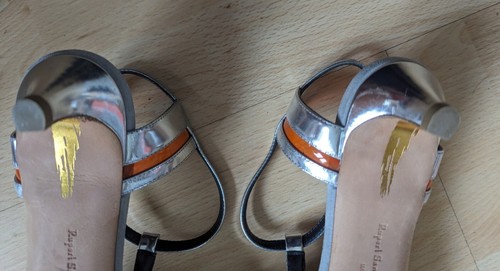 Preciosos Zapatos RUPERT SANDERSON Plateados UE Talla 36 (Reino Unido 4) 4 cm Hechos a Mano en Italia - Imagen 13 de 20