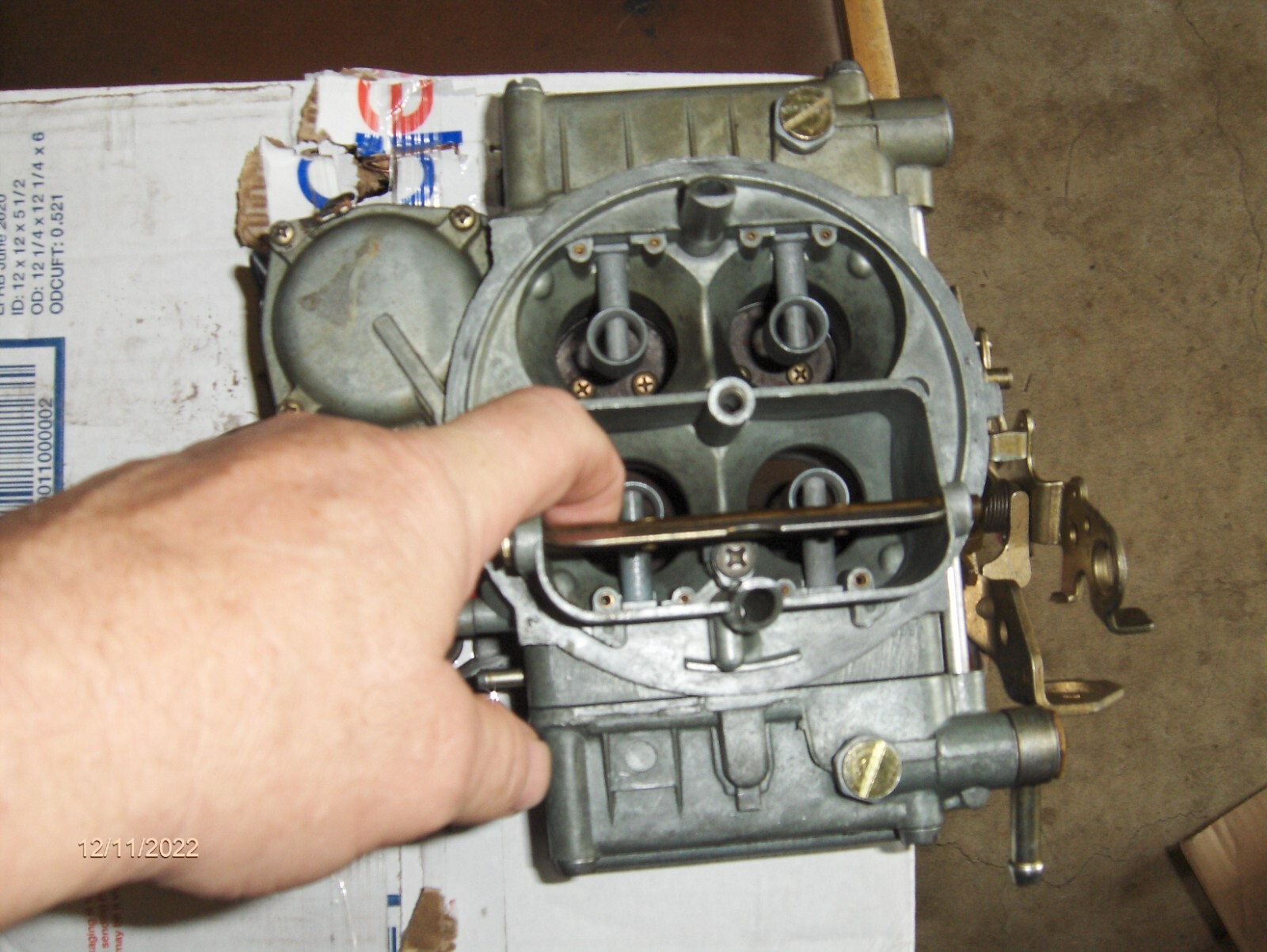 Holley model 4160 list 98342 Carb 600cfm Vacuum Secondary, electric