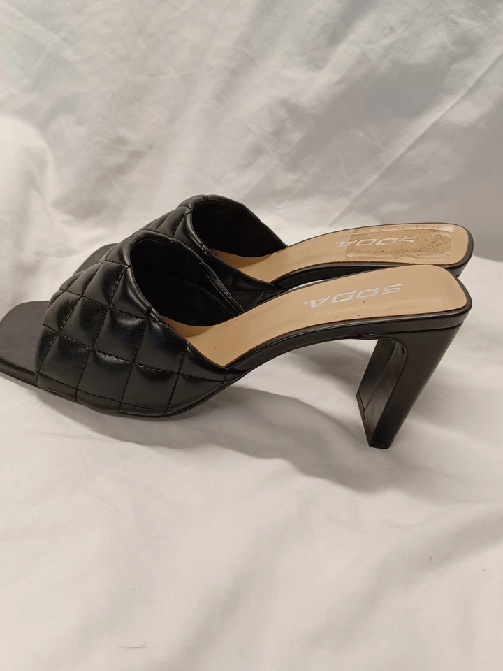 Zapatos SODA Tacón Cuadrado Grueso Acolchado Negros Talla 7 Para Mujer Sandalia De Colección Y2k Grunge Foto 3 de 4