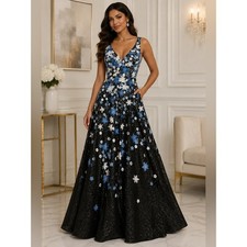 MAC DUGGAL Floral Applique Sleeveless A-Line Evening Gown– Size 14 – Style 11169