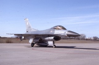 USAF F 16C 84 1295 184 TFTG ORIGINAL KODAK color slide