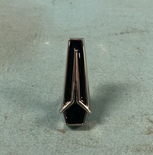 New For Mopar 1970 A-body Plymouth Duster Valiant Grill Medallion New For Mopar 1970 A-body Plymouth Duster Valiant Grill Medallion