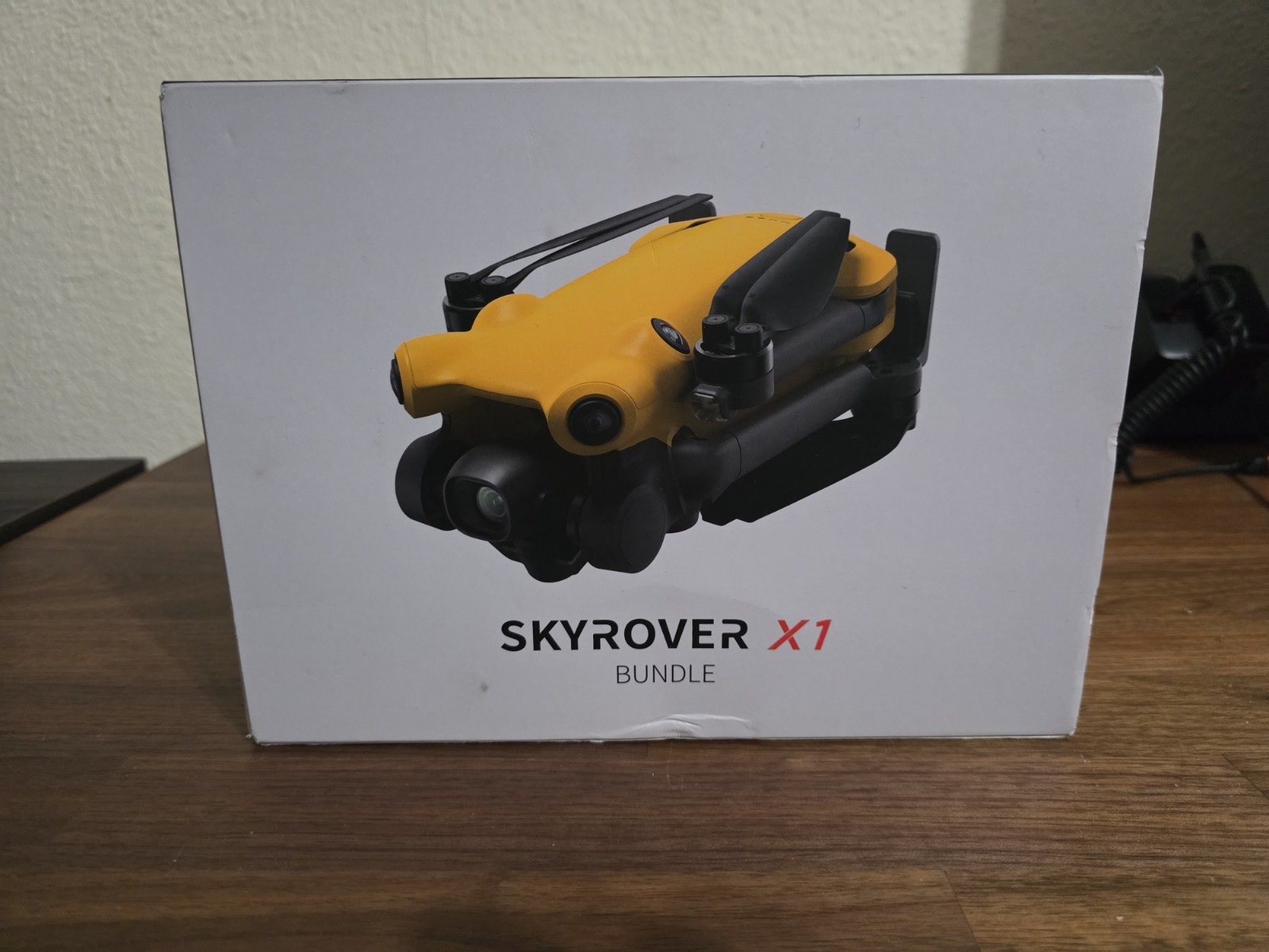 Skyrover Skyrover X1 Fly More Combo with Remote Controller 