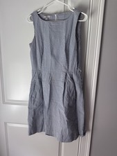 LL Bean Signature Women's 8 Dress Seersucker 100% CtnBelt Zip Striped Sleeveless