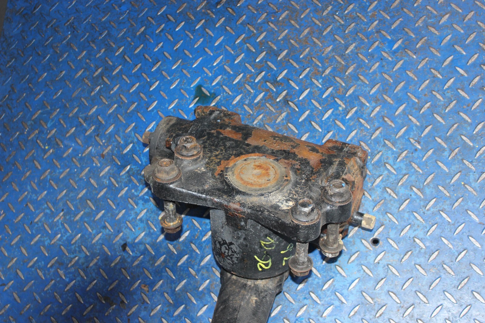 MACK POWER STEERING GEAR BOX eBay