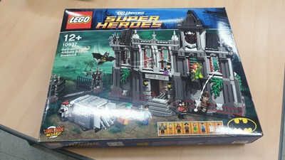 lego arkham asylum breakout