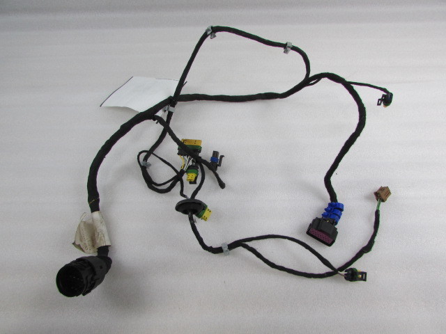 Maserati Quattroporte, Rear Door Wiring Harness, Used, P/N 200536