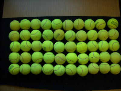 100 Tennisbälle gebraucht verschiedene Marken !