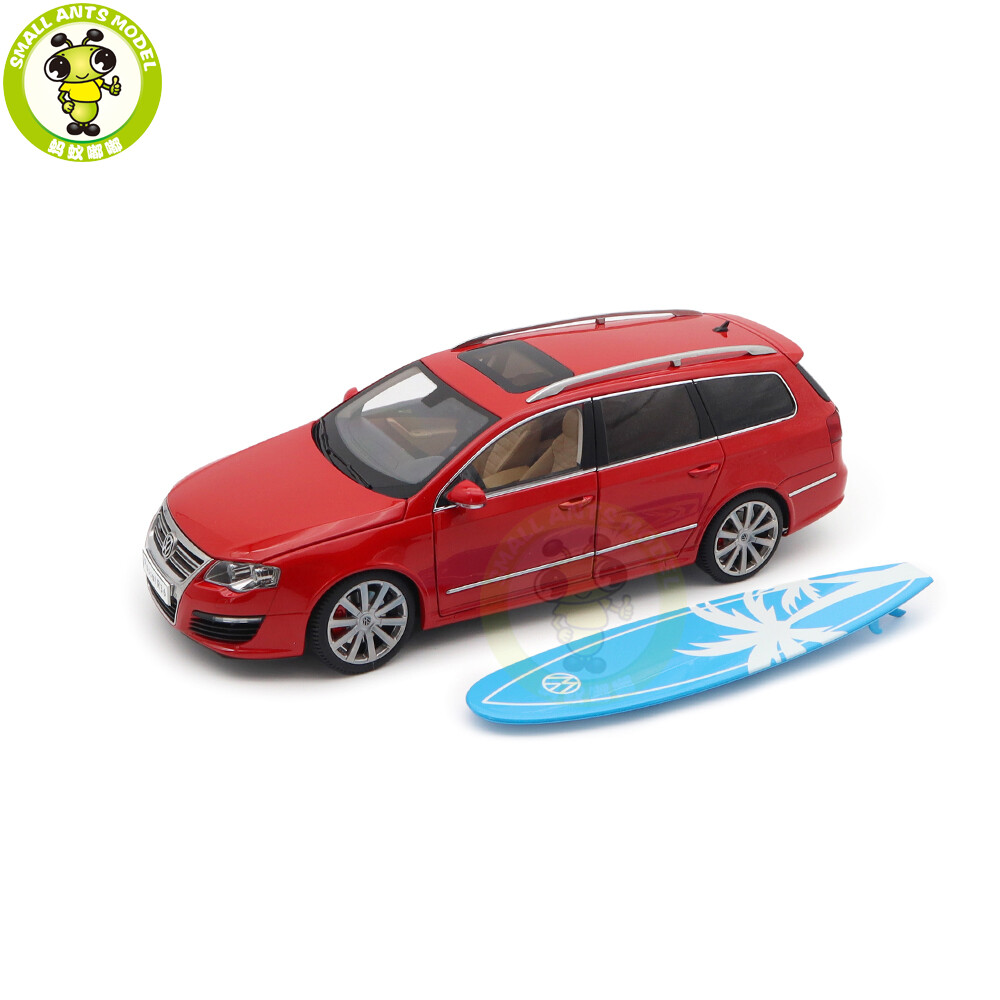 1/18 NZG VW Volkswagen Passat Estate R36 Wagon Red Diecast Model