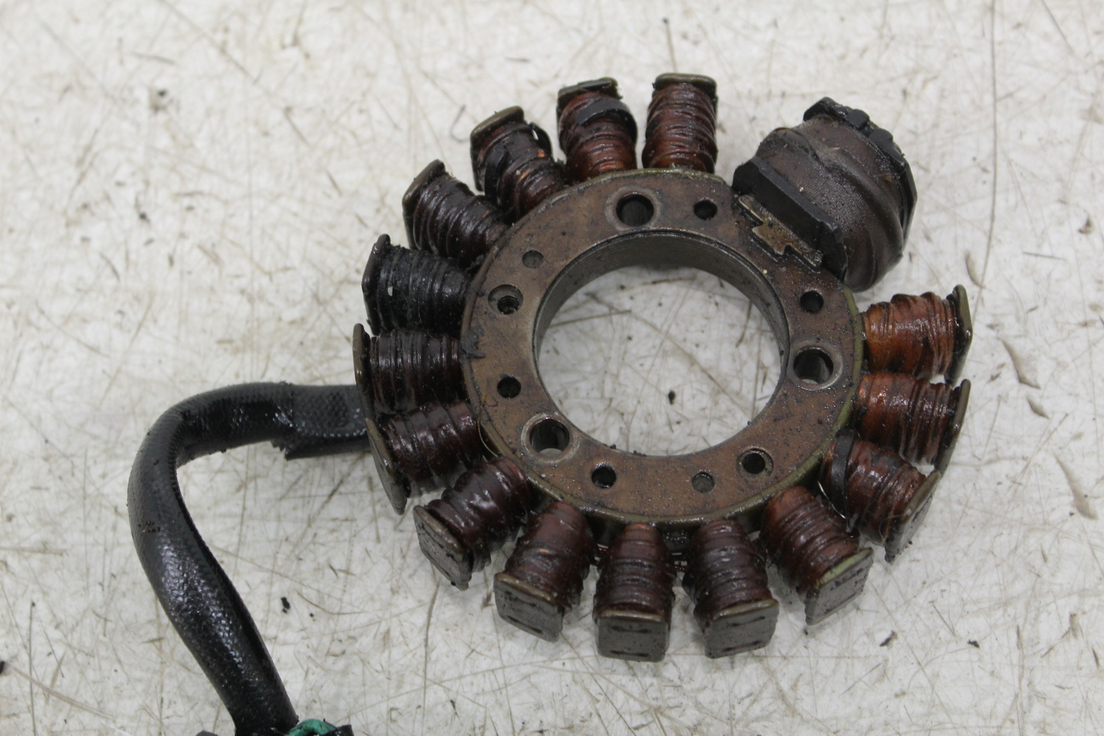 93 SUZUKI DR250 STATOR MAGNETO GENERATOR ALTERNATOR