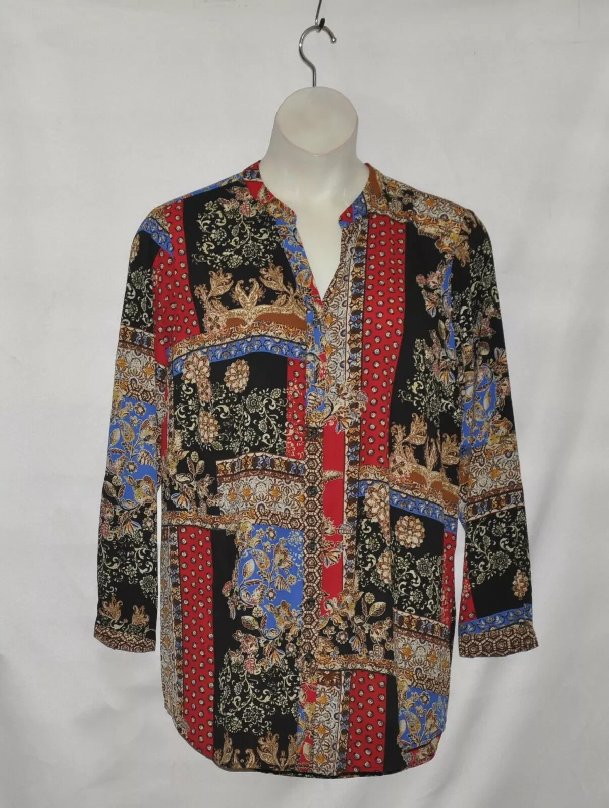 Joan Rivers Patchwork Print Multicolor Button Fro… - image 1