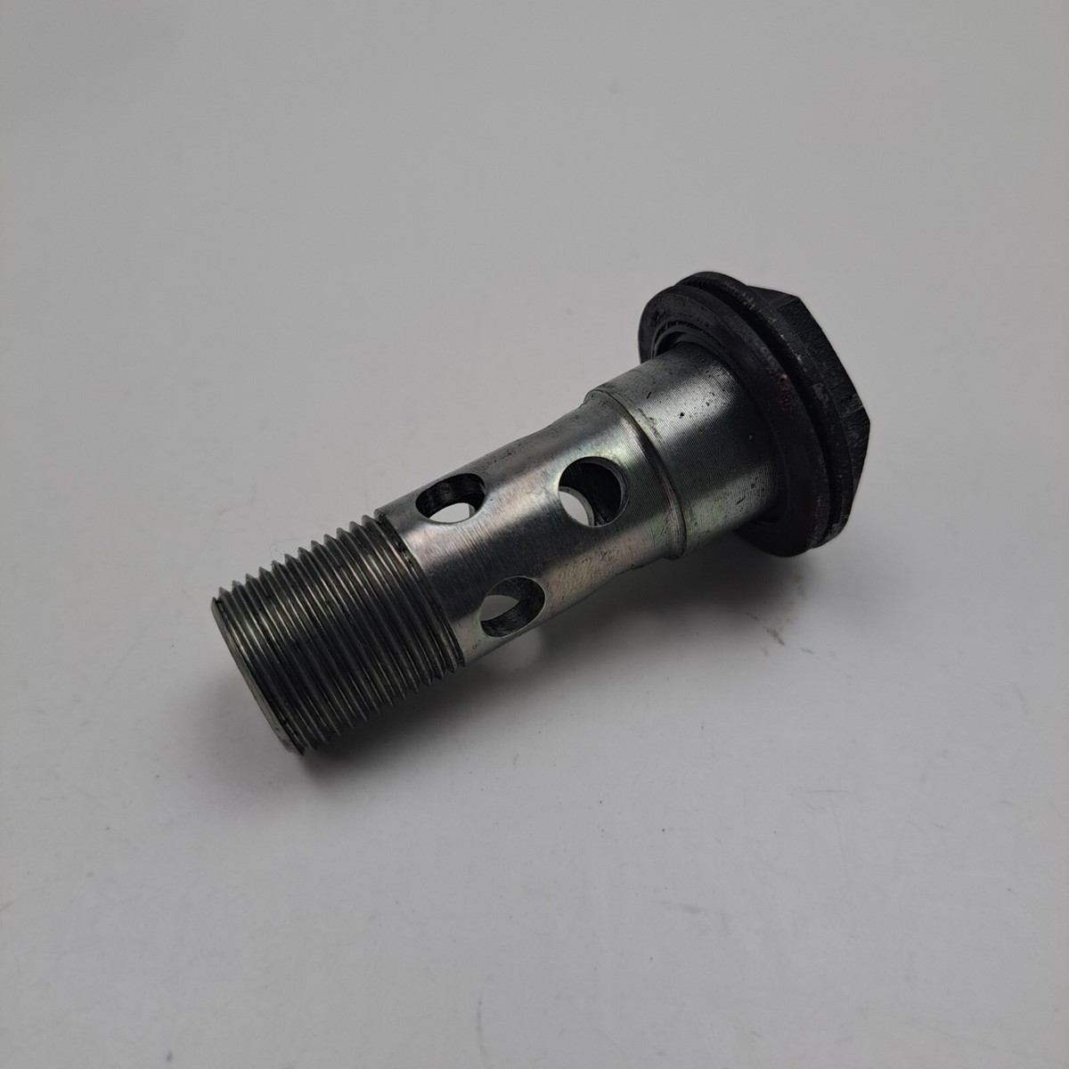 ●Kool E Kawasaki ZX-9R ZX900 Ninja 1997 OEM Oil Cooler W/ Bolt 39068